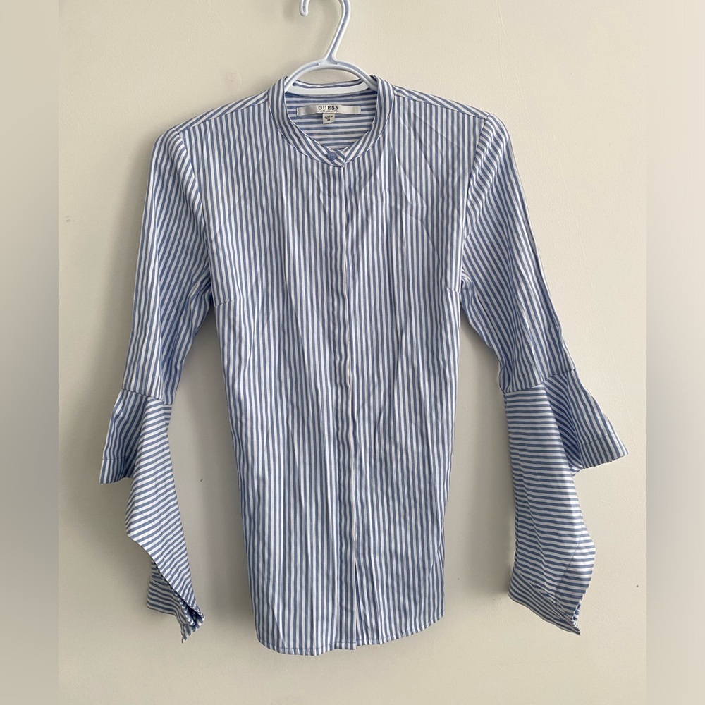 Guess Long Sleeve Blue & White Striped Button Up Blouse in XS